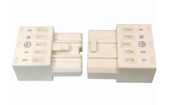 White 450V 16A LED Light Connectors with 15mm Center Space